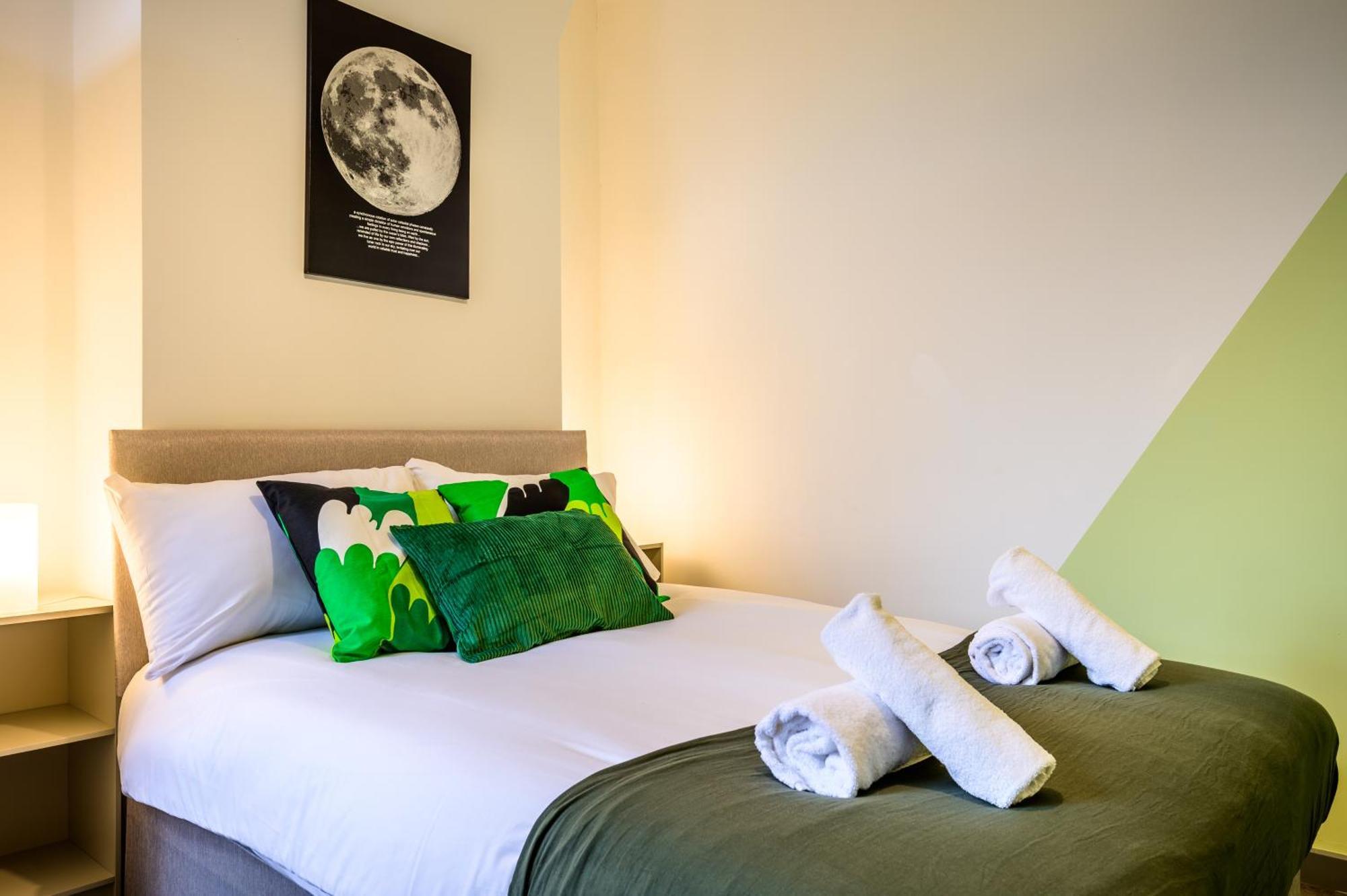 Manchester Serviced Accommodation Northernnightzzz - The Park Экстерьер фото