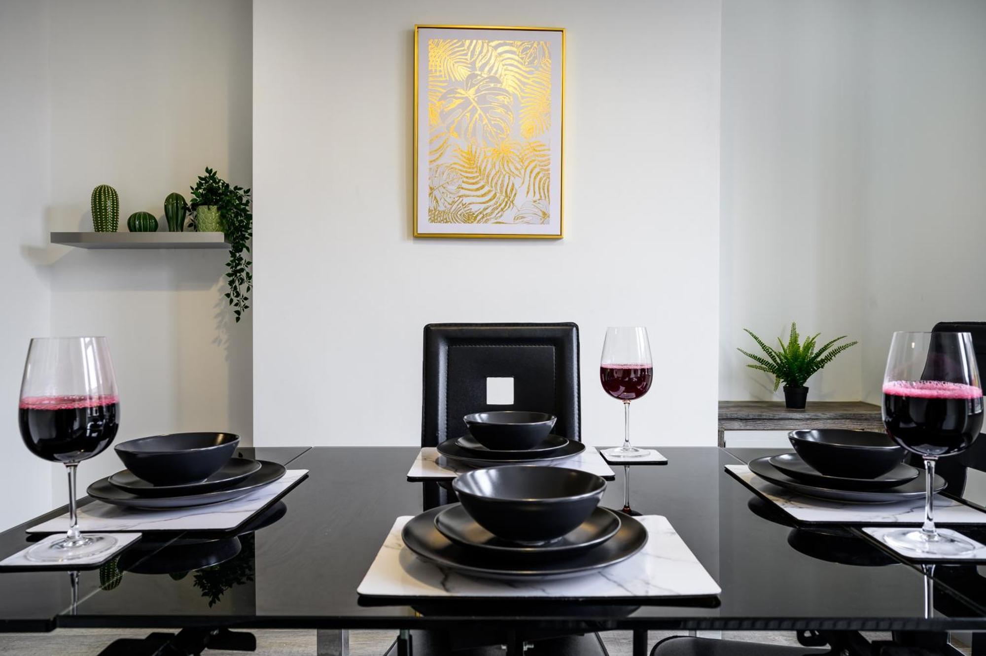 Manchester Serviced Accommodation Northernnightzzz - The Park Экстерьер фото