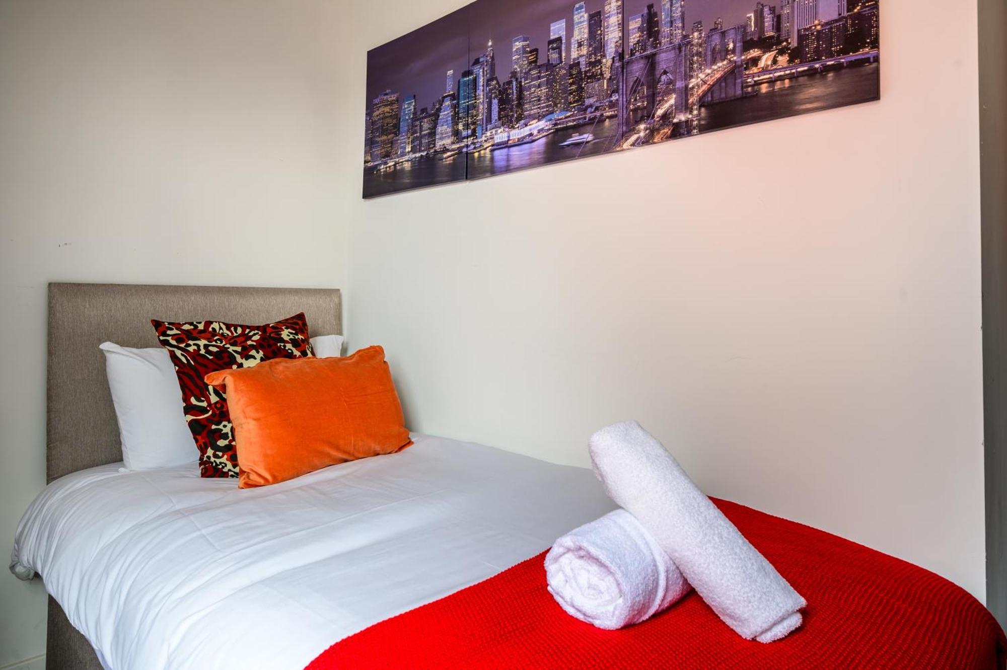 Manchester Serviced Accommodation Northernnightzzz - The Park Экстерьер фото